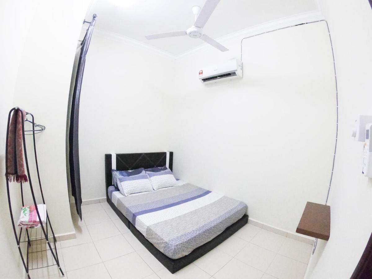 Ayna Homestay 5 Minutes To Marang Jetty Luaran gambar